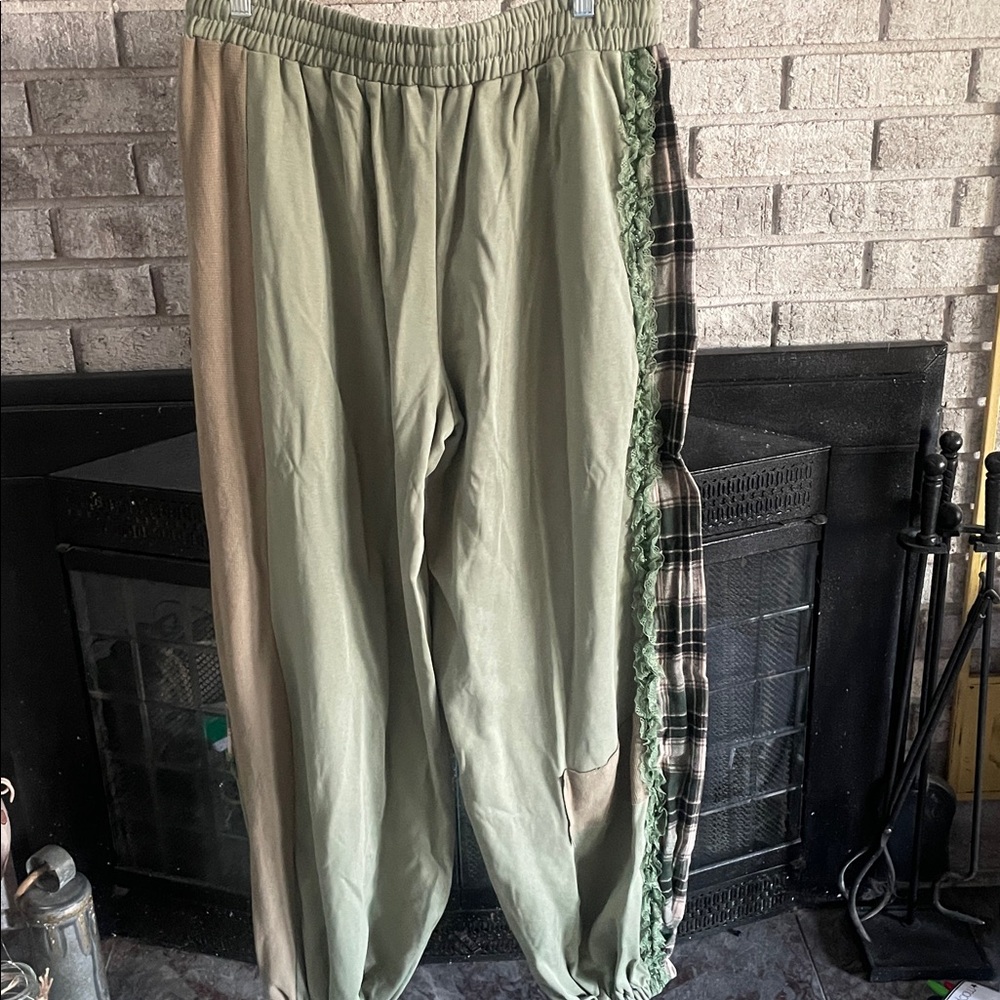 POL Patchwork Joggers - image 5